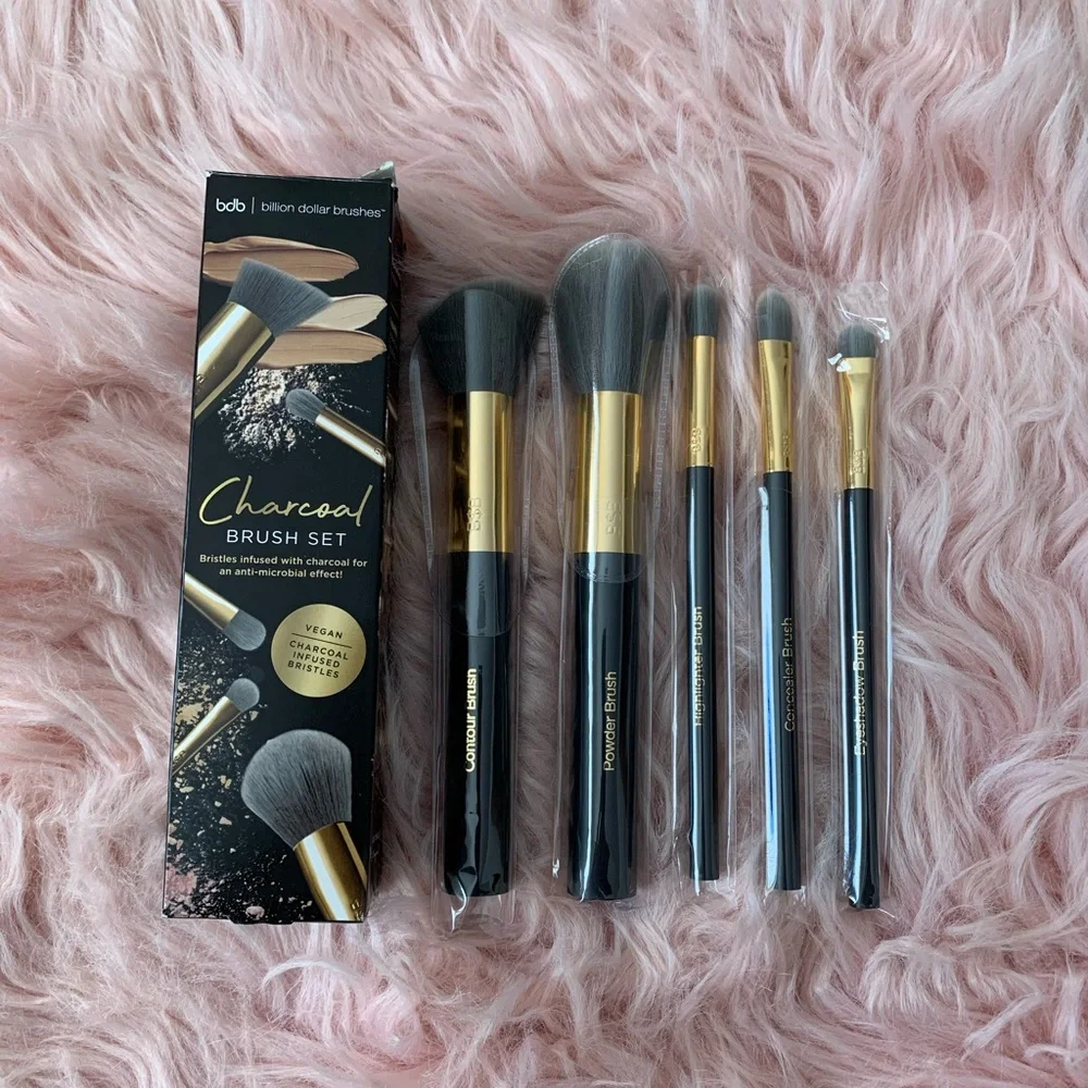 🎉HP🎉 New 5 Makeup Brushes Billion Dollar Brushes Charcoal Brush Set